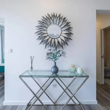 Otto By Galmi * Campanario