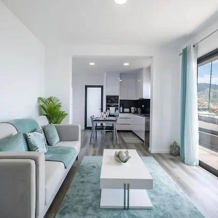 Otto By Galmi * Campanario